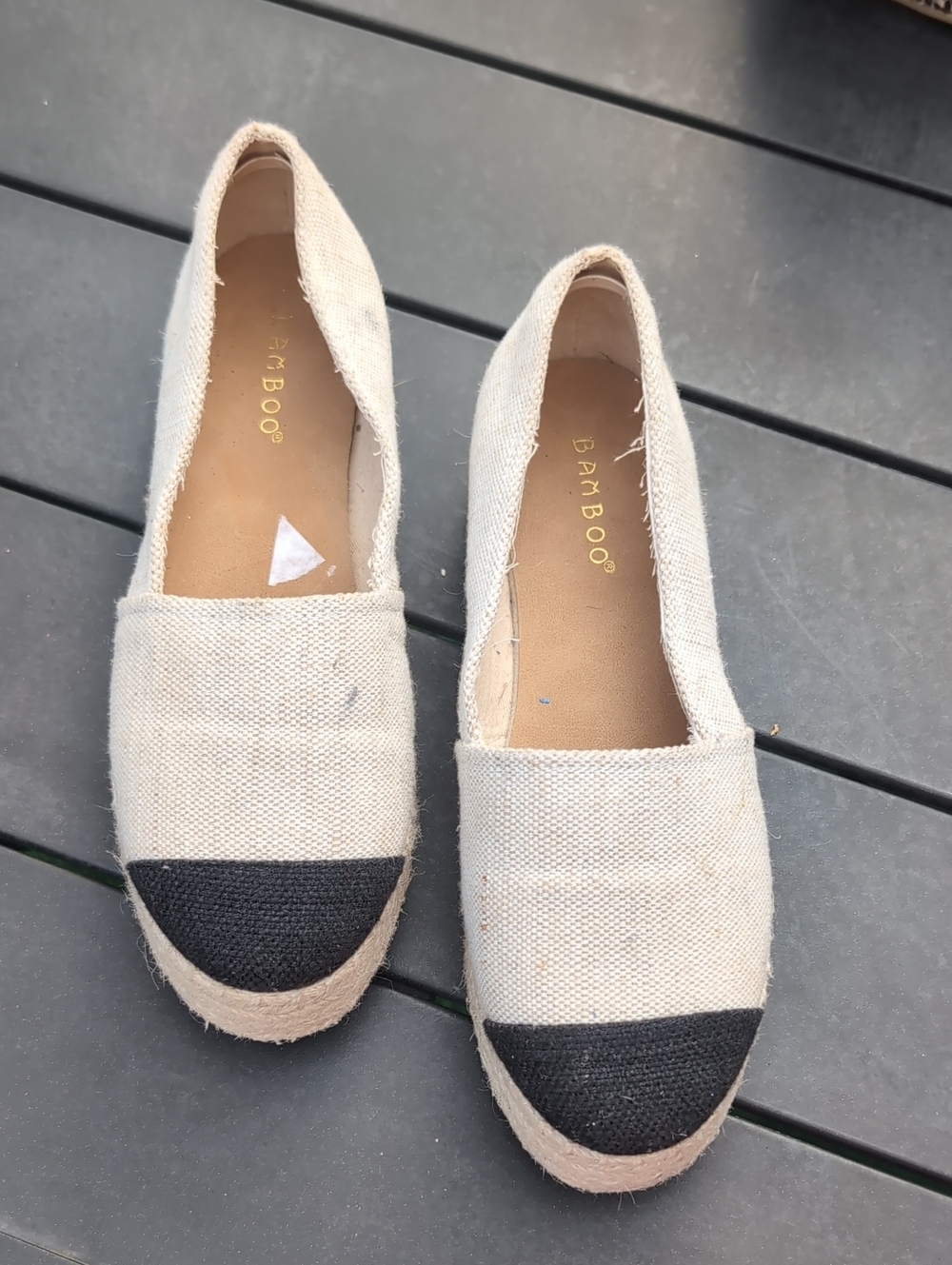 BAMBOO Natural Canvas Espadrilles with Black Toe Size 7M